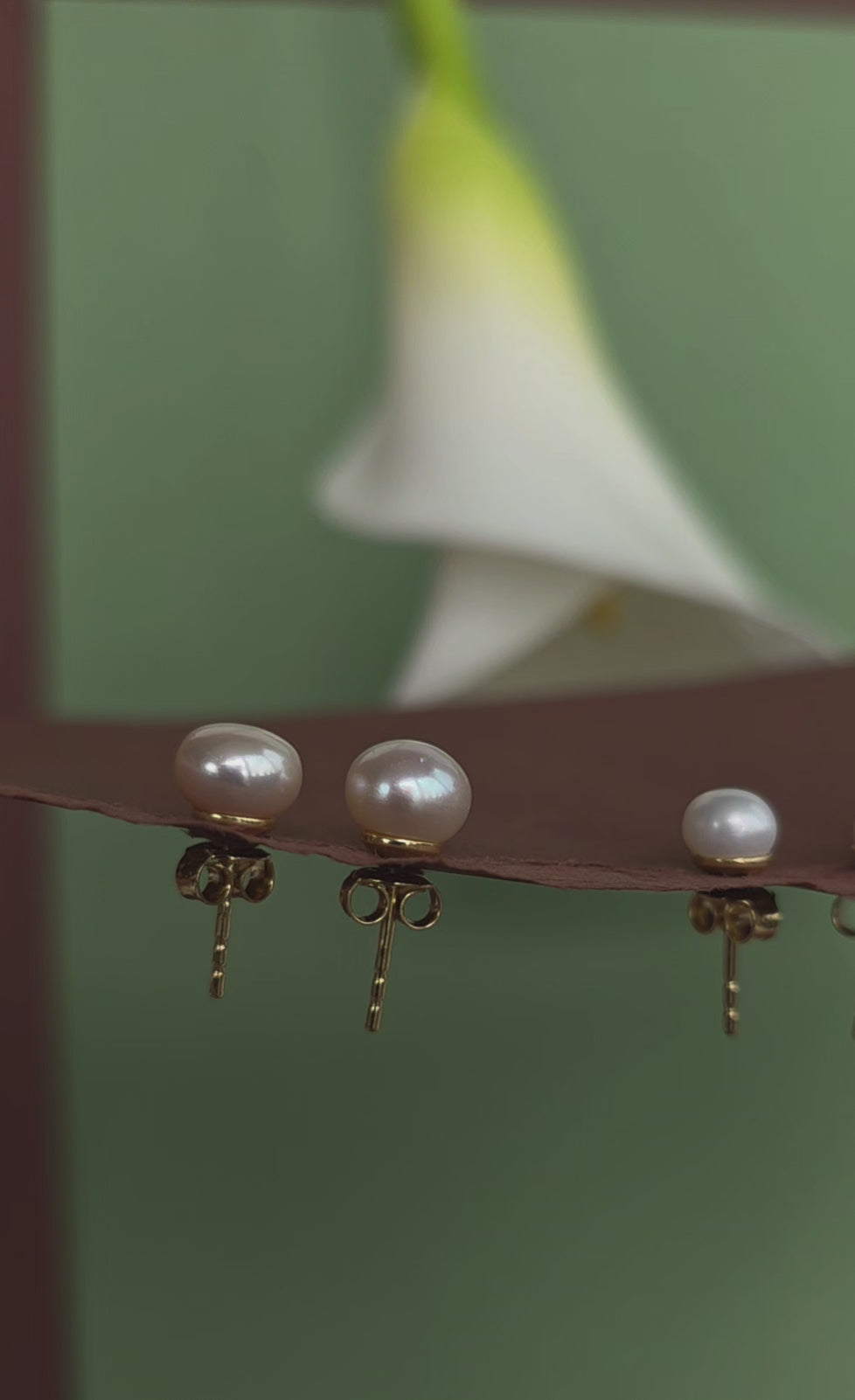 The Mila Pearl Studs
