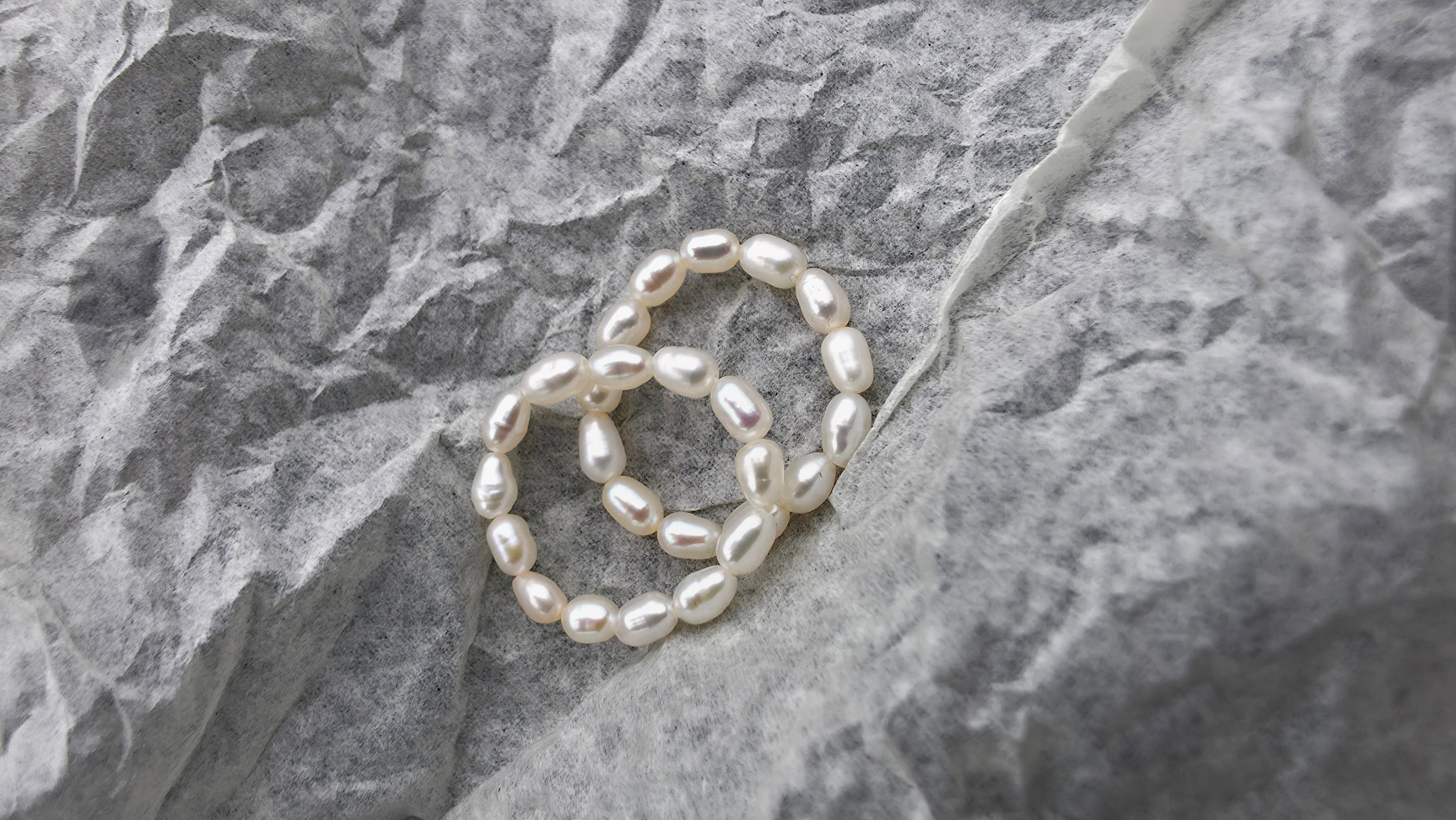 The Piccola Pearl Stacking Rings