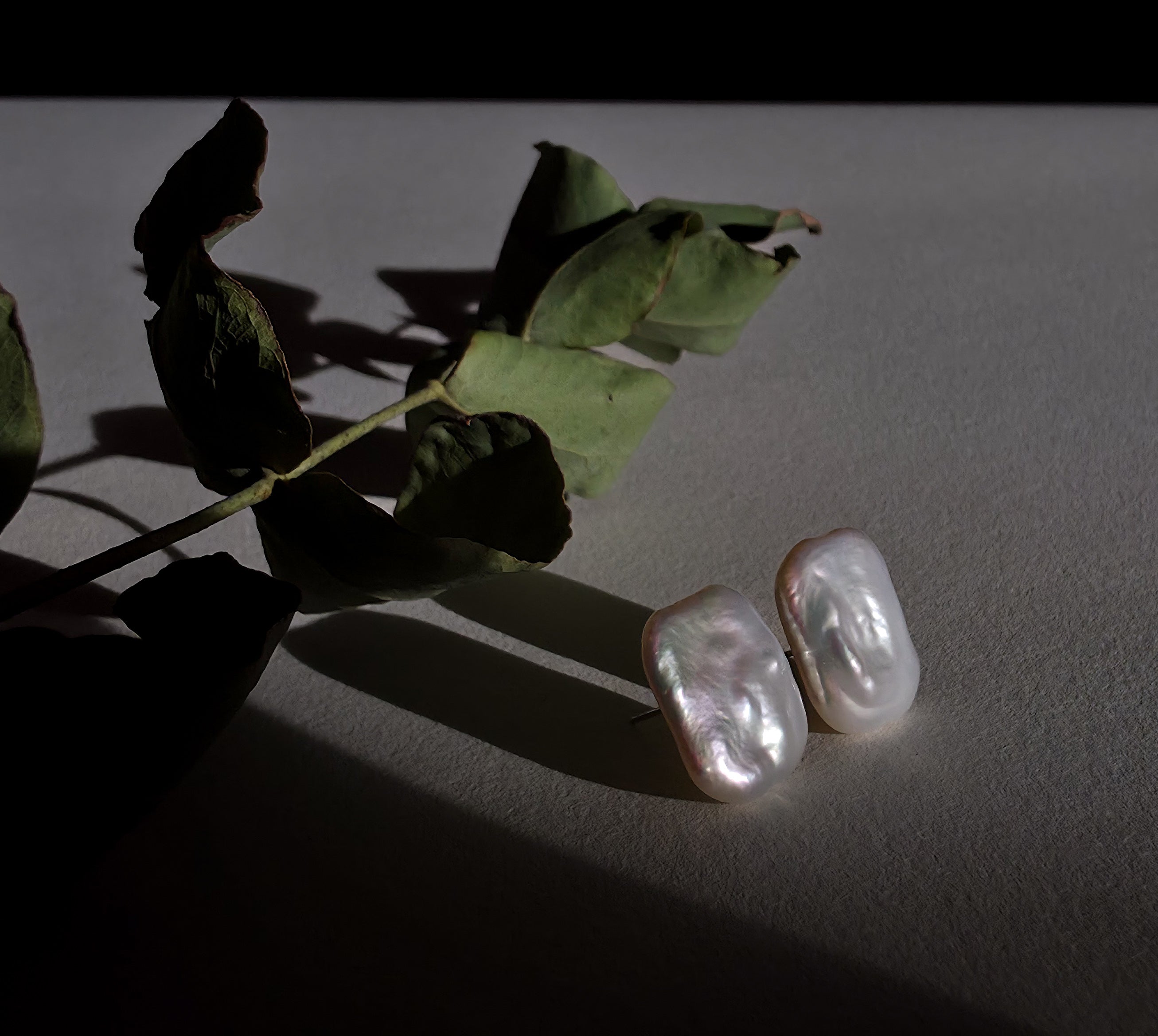 The Quadro Keshi Studs