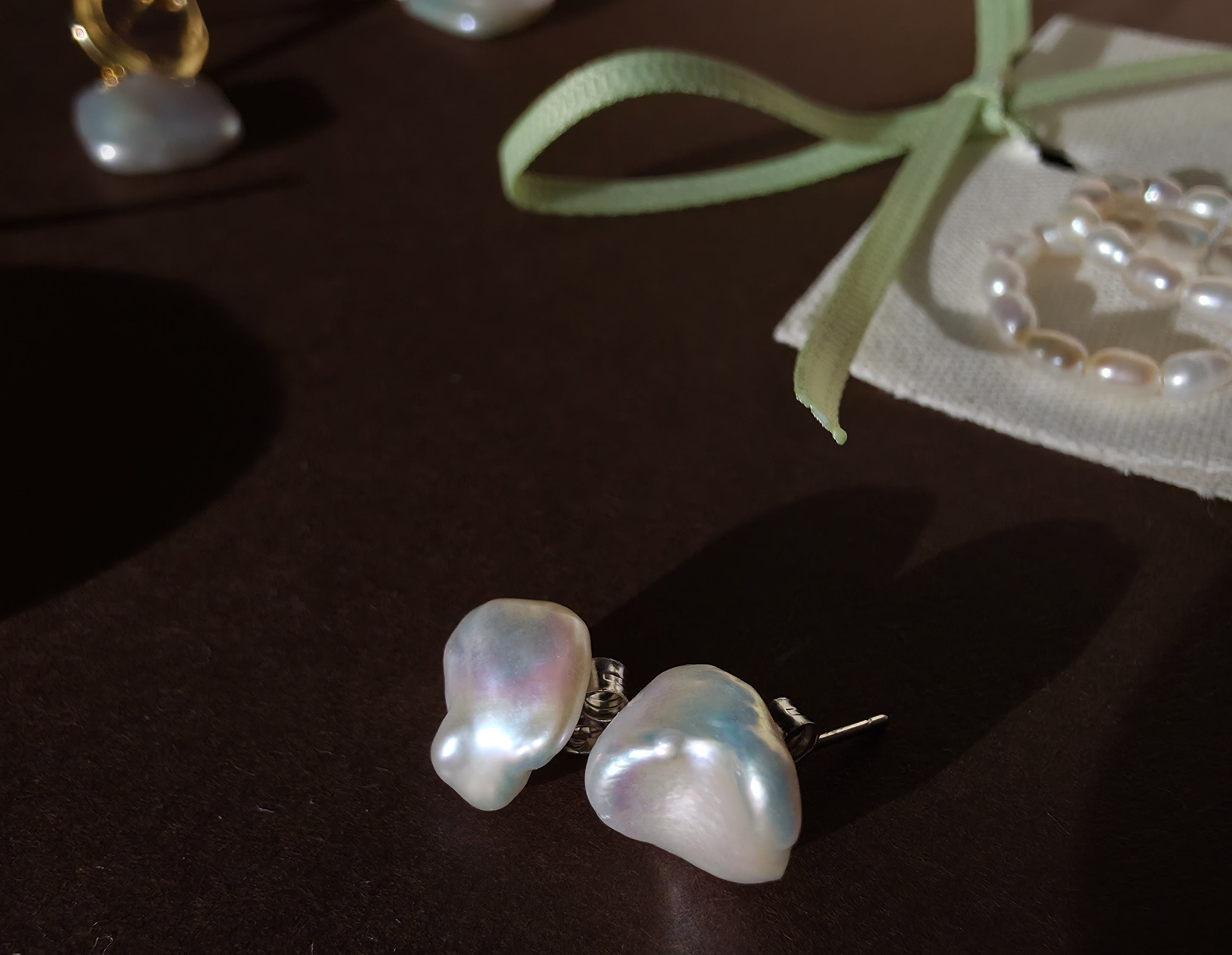 The Raphael Pearl Studs